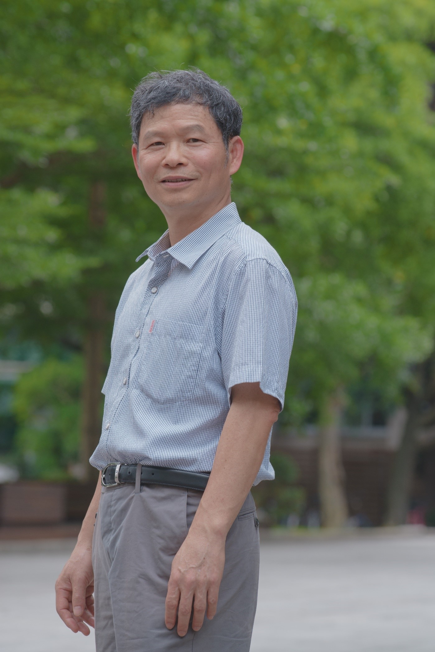 黃炳照